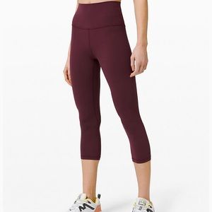 Lululemon Align crop
